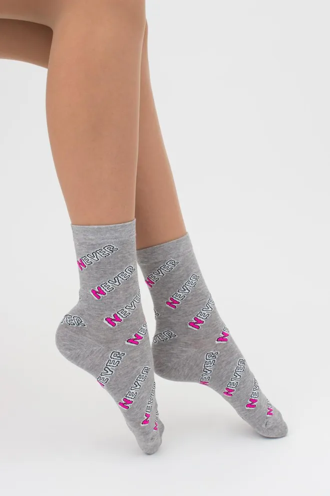Носки женские классические с надписью WS3 text 002 Giulia (light grey melange)