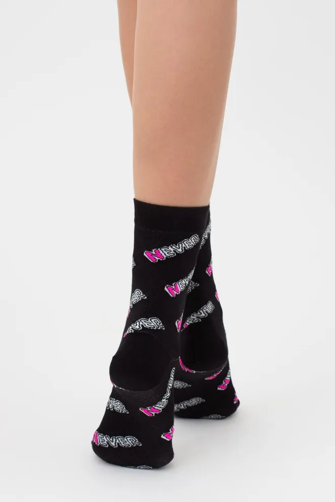Шкарпетки жіночі класичні з написом WS3 text 002 Giulia (black)