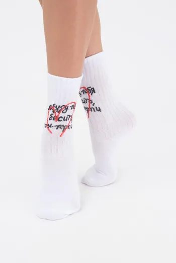 Носки женские классические с надписью Ws3 valentine 003 Giulia (white) Носки женские классические с надписью Ws3 valentine 003 Giulia (white)