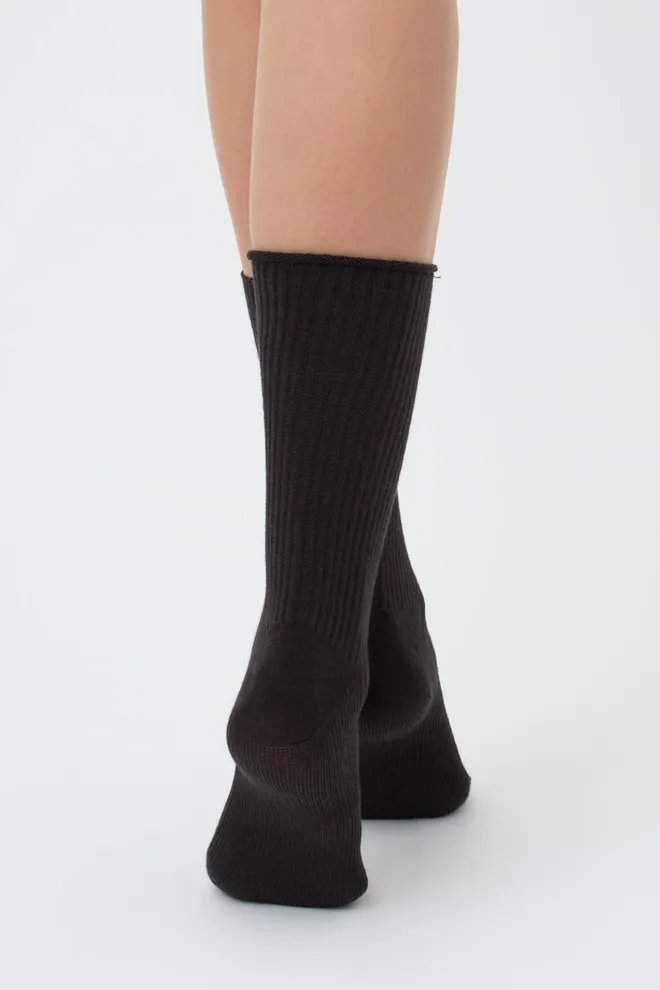 Шкарпетки жіночі високі в рубчик WS4 rib Giulia (pirate black), чорний