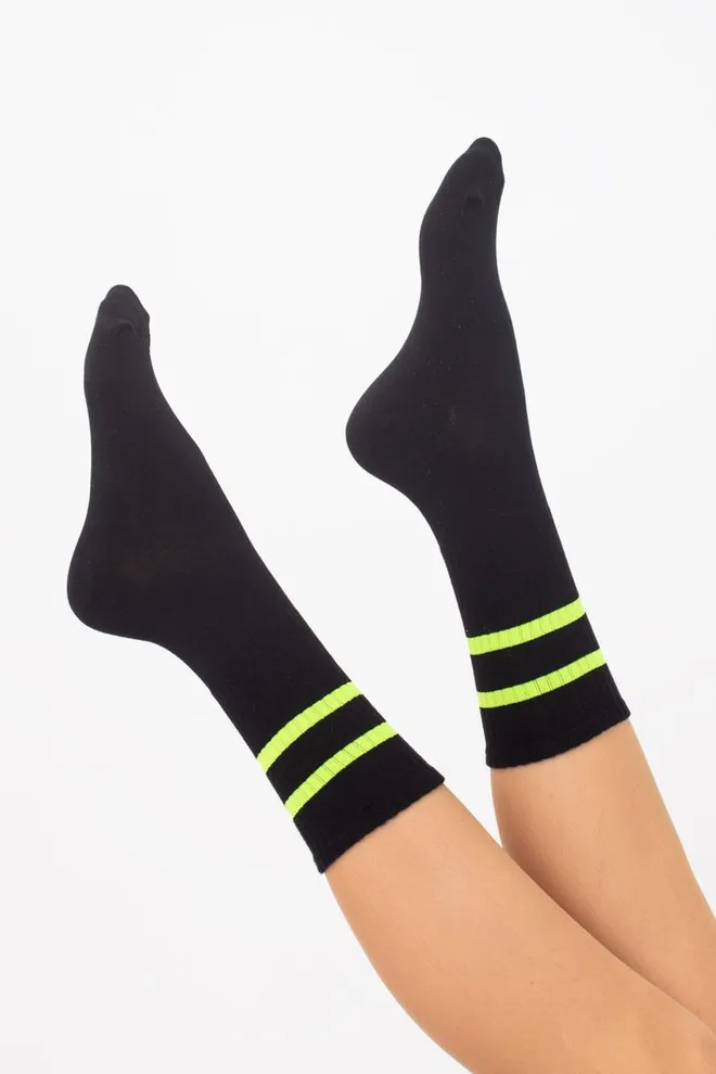 Шкарпетки жіночі високі Ws4 soft neon 002 Giulia (black/yellow)