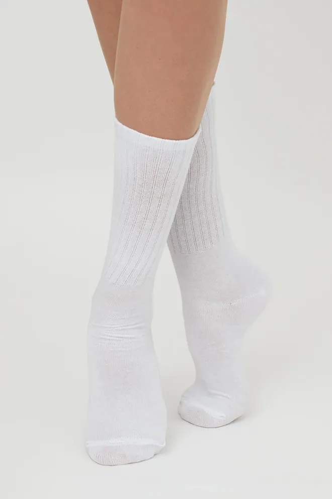 Носки женские хлопковые высокие с резинкой в рубчик Ws4 Strong Classic Giulia (white)