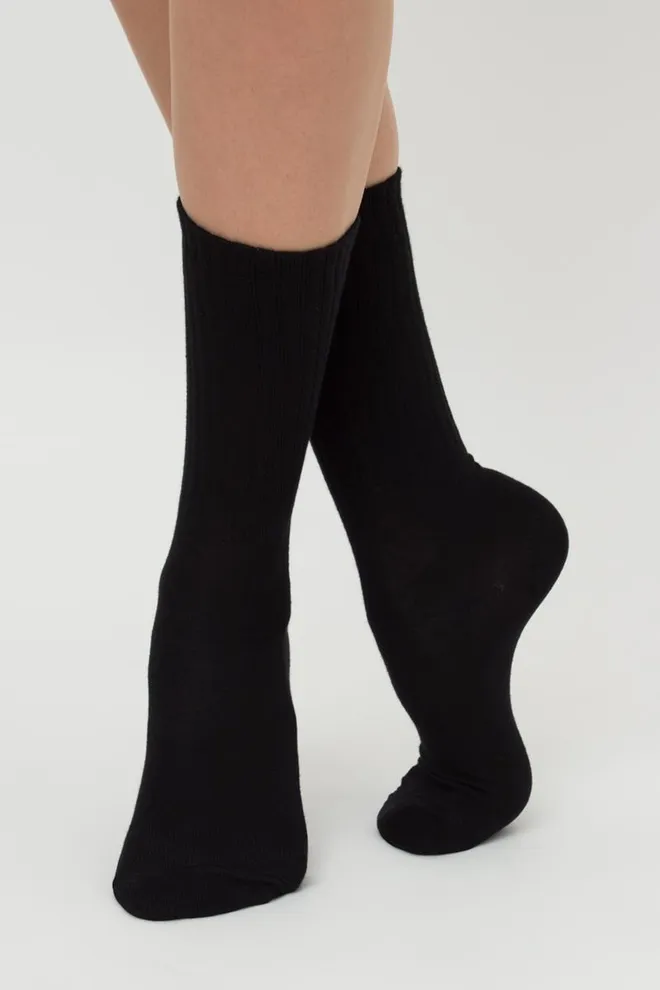 Носки женские хлопковые высокие с резинкой в рубчик Ws4 Strong Classic Giulia (black)