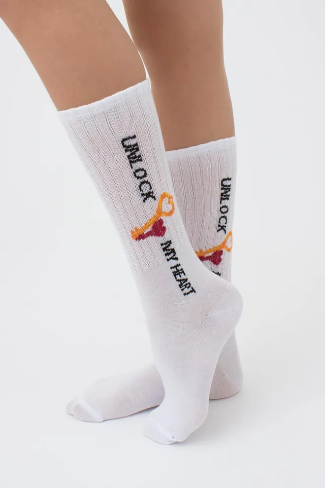Шкарпетки жіночі високі з принтом WS4 strong valentine 004 Giulia (white)
