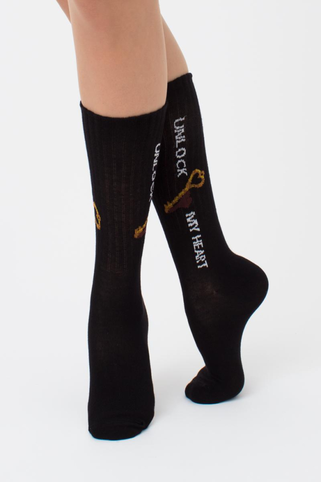 Шкарпетки жіночі високі з принтом WS4 strong valentine 004 Giulia (black)
