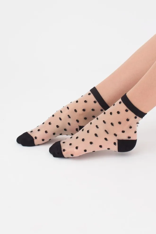 Класичні жіночі шкарпетки прозорі в горошок WSM-004 Giulia (nero)