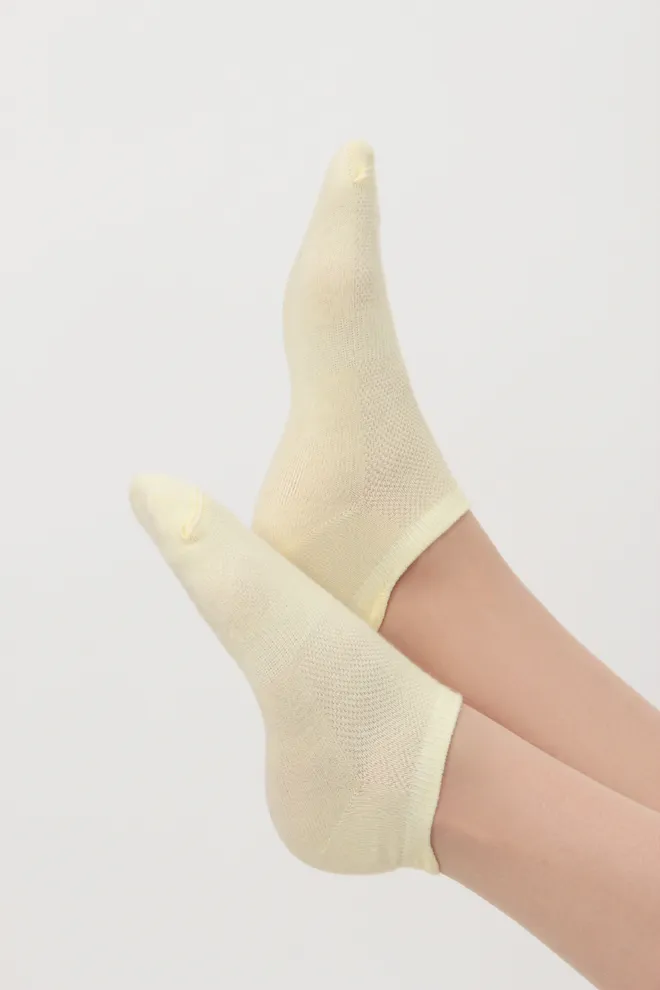 Жіночі спортивні шкарпетки WS1 SUMMER SPORT 001Giulia (light yellow) жовті