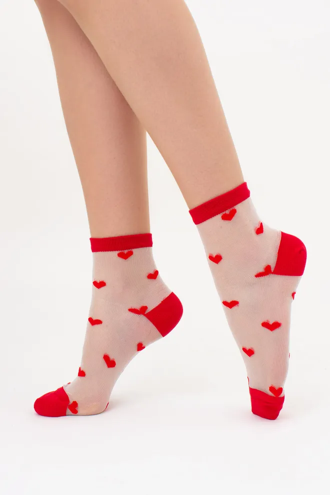 Прозорі жіночі шкарпетки в сердечках WS2 CRISTAL 074 Giulia (red), червоний
