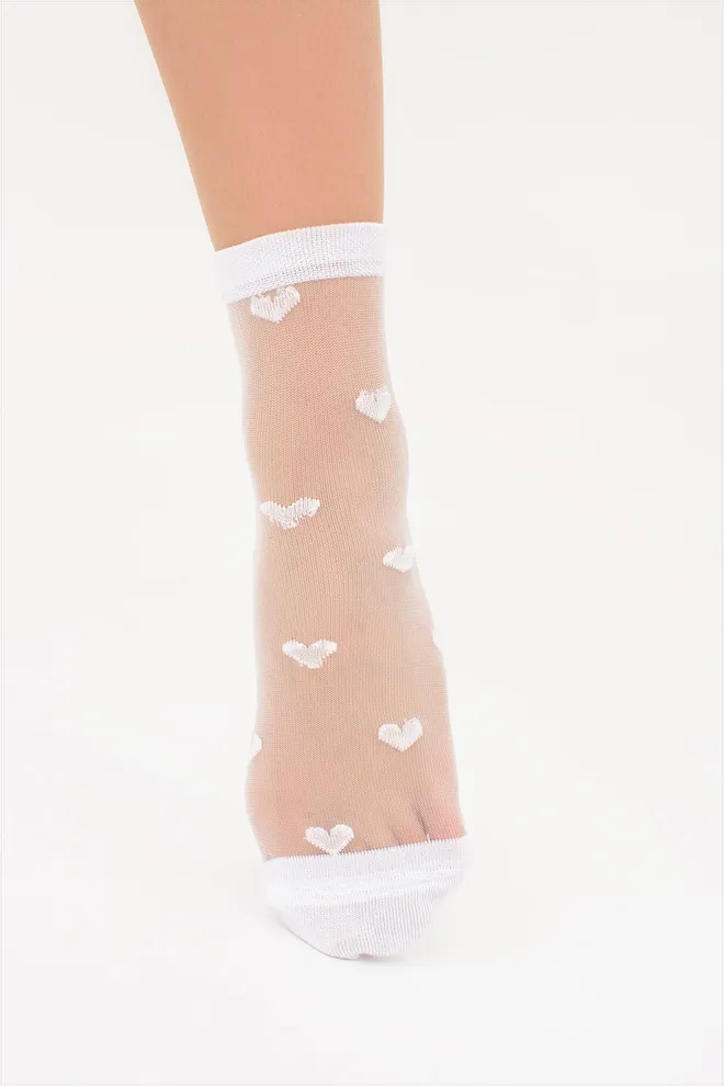 Прозорі жіночі шкарпетки в сердечках WS2 CRISTAL 074 Giulia (white), білий