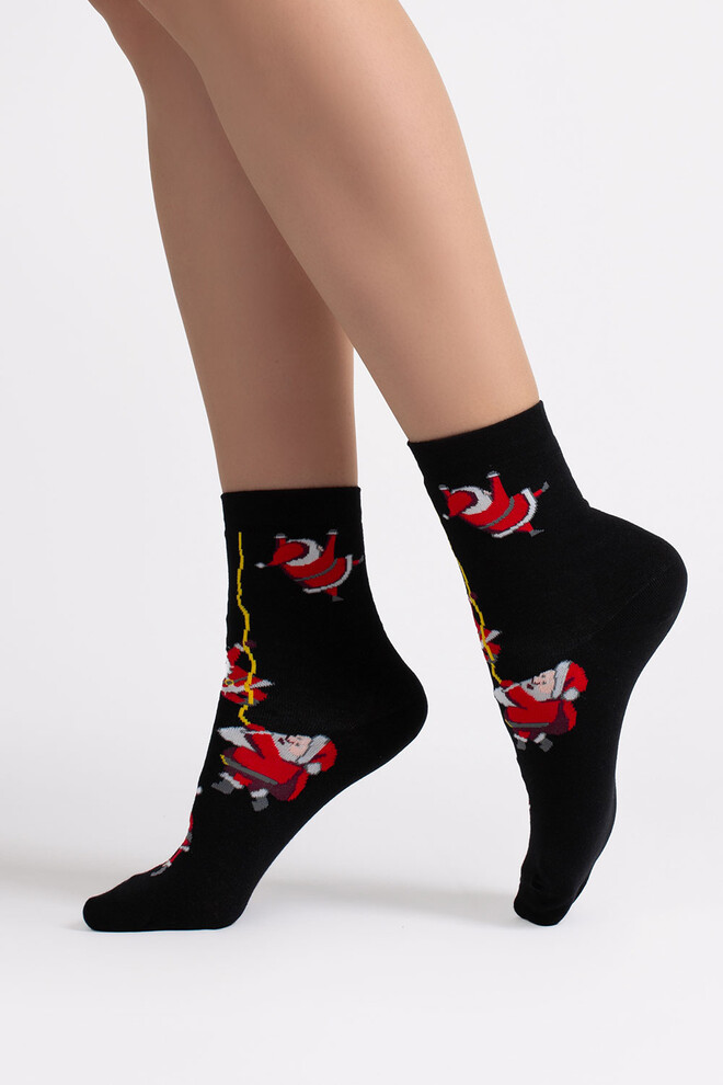 Жіночі шкарпетки новорічні з Сантами WS3 NEW YEAR 2601 Giulia (black), чорний