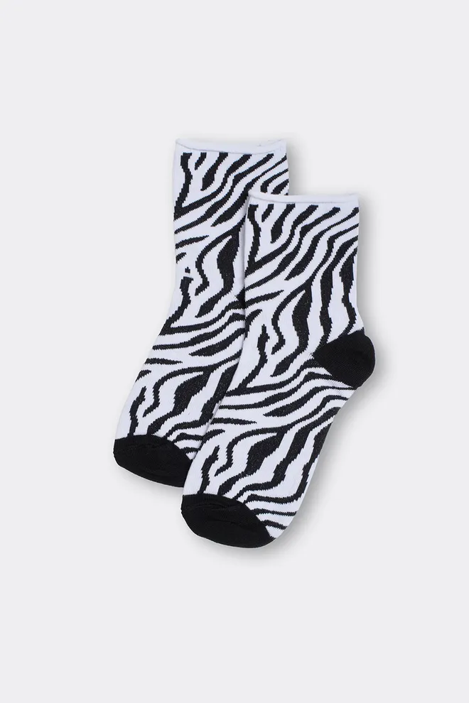 Жіночі шкарпетки Зебра WS2 FASHION 2504 Giulia (black/white), чорний/білий