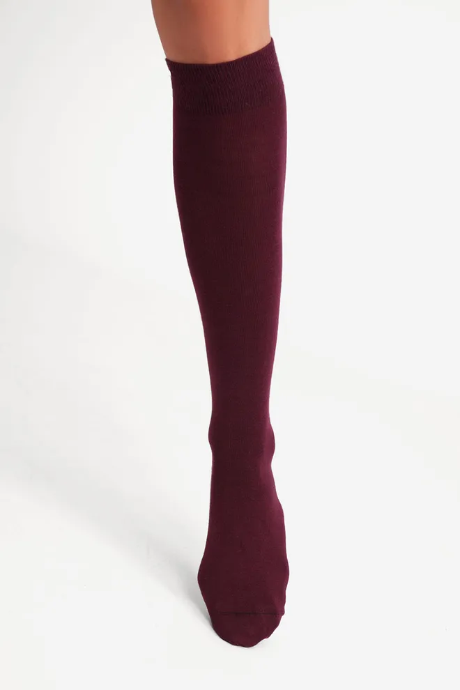 Жіночі бавовняні гольфи WG1 CLASSIC 2501 Giulia (marsala), бордовий
