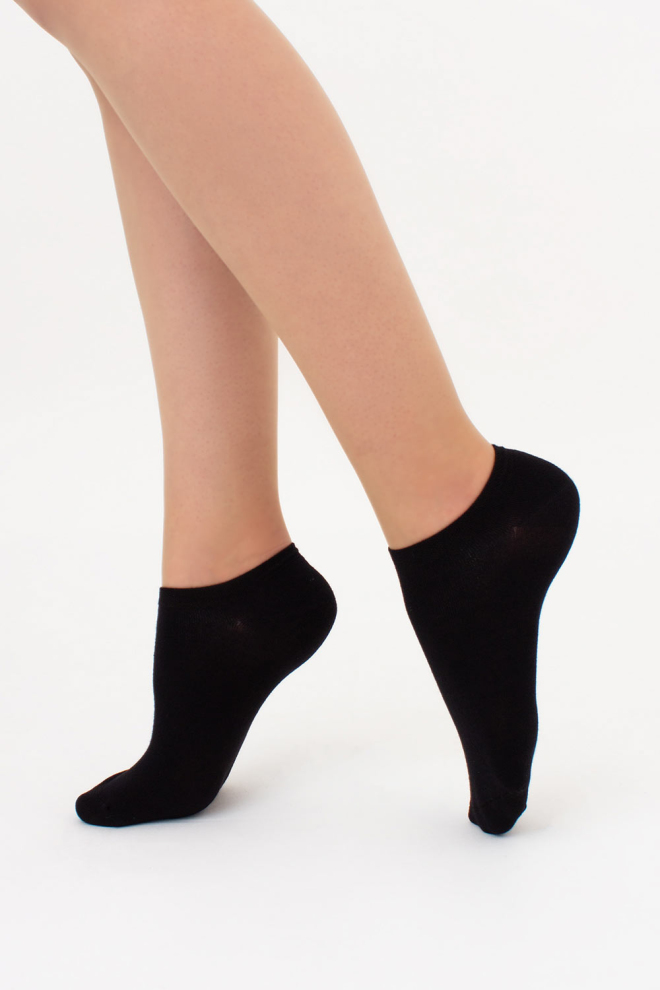 Жіночі короткі шкарпетки з бамбука WS1 BAMBOO Giulia (black), чорний