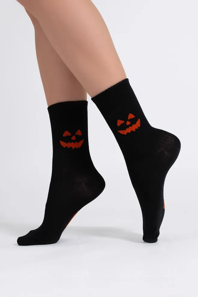 Жіночі шкарпетки з посмішкою на Геловін WS3 HALLOWEEN STRONG 2501 Giulia (black), чорний