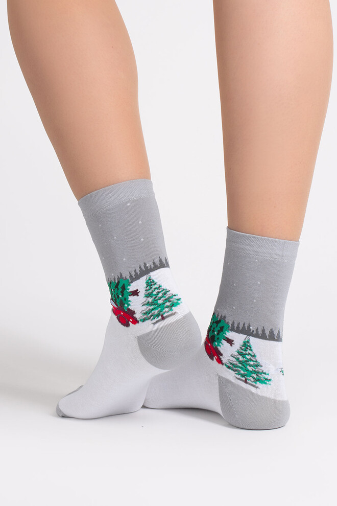 Жіночі шкарпетки новорічні WS3 NEW YEAR 2602 Giulia (silver), сірий