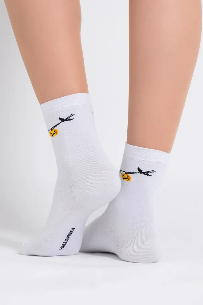 Жіночі шкарпетки з малюнком WS3 HALLOWEEN 2506 Giulia (white), білий