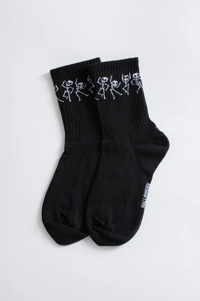 Жіночі шкарпетки з скелетами WS3 HALLOWEEN STRONG 2502 Giulia (black), чорний