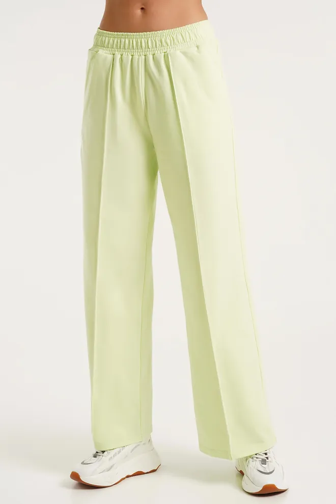 Спортивні штани широкі STREET STYLE 4306/180 Giulia (pistachio), зелений