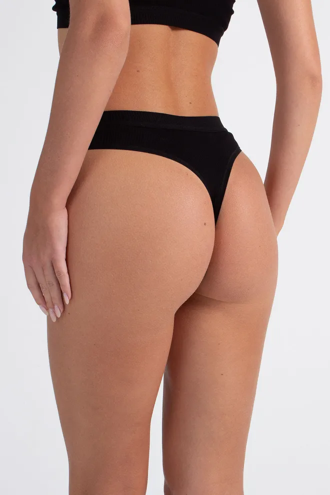 Бавовняні стрінги в рубчик URBAN RIB 2115/60 Giulia (black), чорний