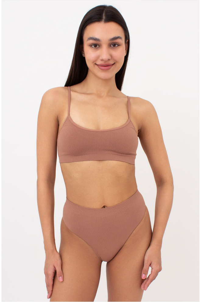 Бесшовные трусики бразилиана в рубчик BRASILIAN BRIEFS RIB Giulia (mokko), коричневый
