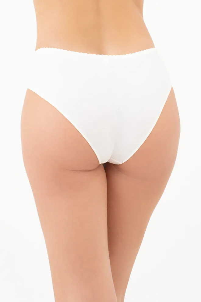 Труси бразиліана з мереживною вставкою BASIC CHIC 2236/61 Giulia (milk), білий